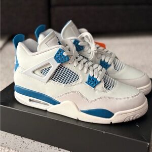 Air Jordan 4 Retro Off White and Military Blue Size 12